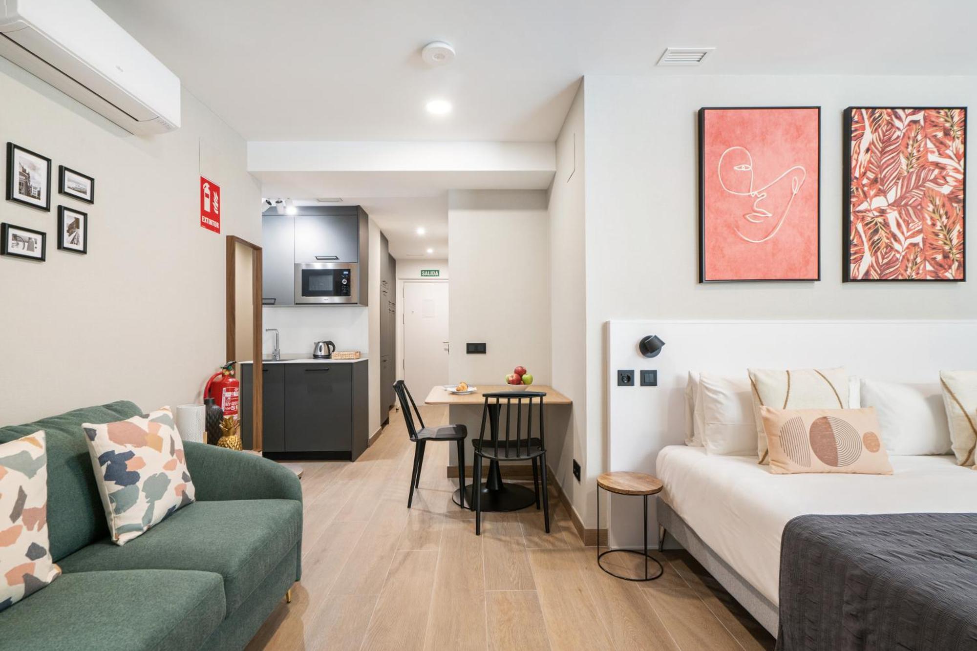 Dobo Madrid Cabrera Quarto foto
